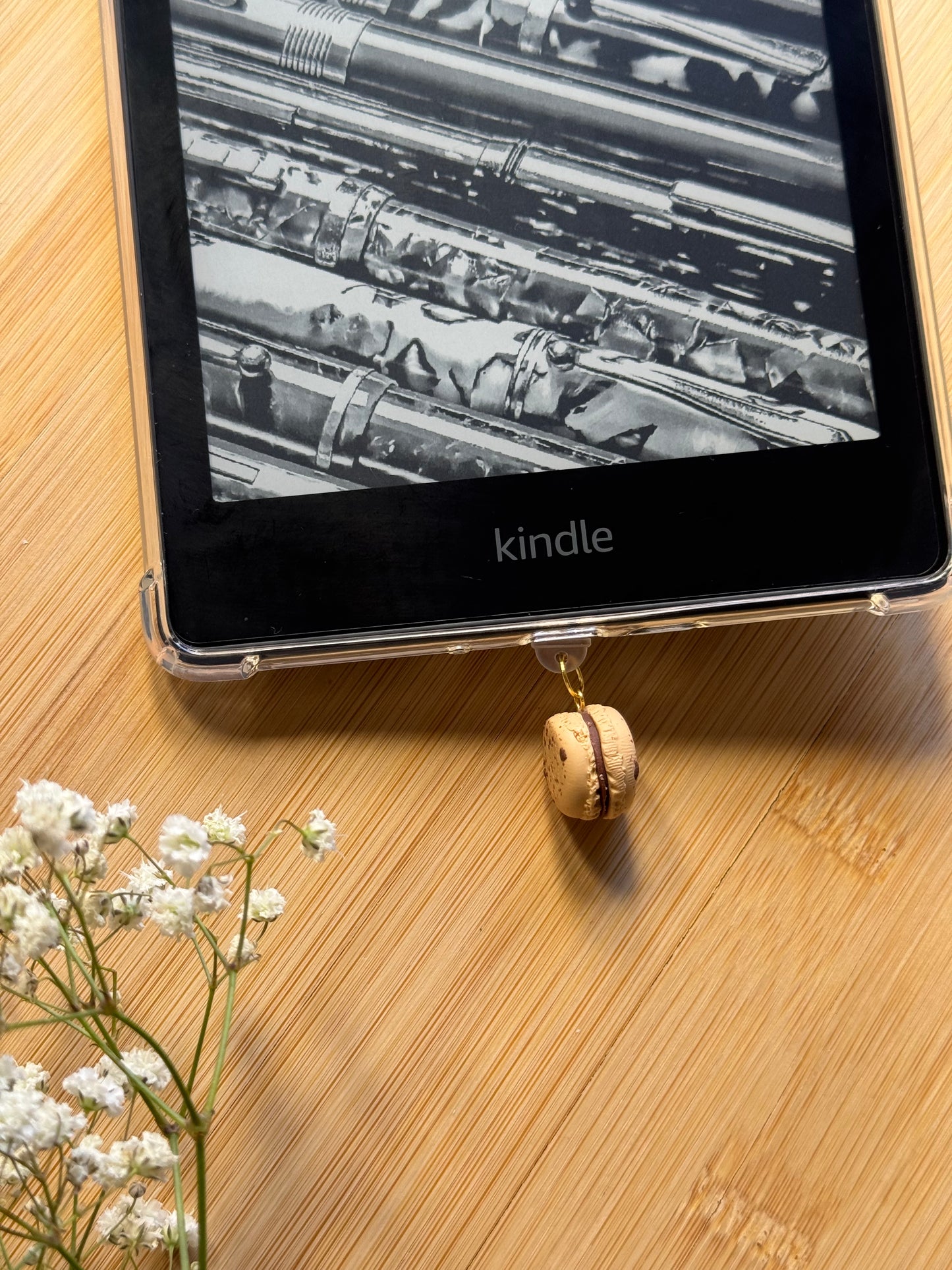 Coffee Macaroon Kindle Charm