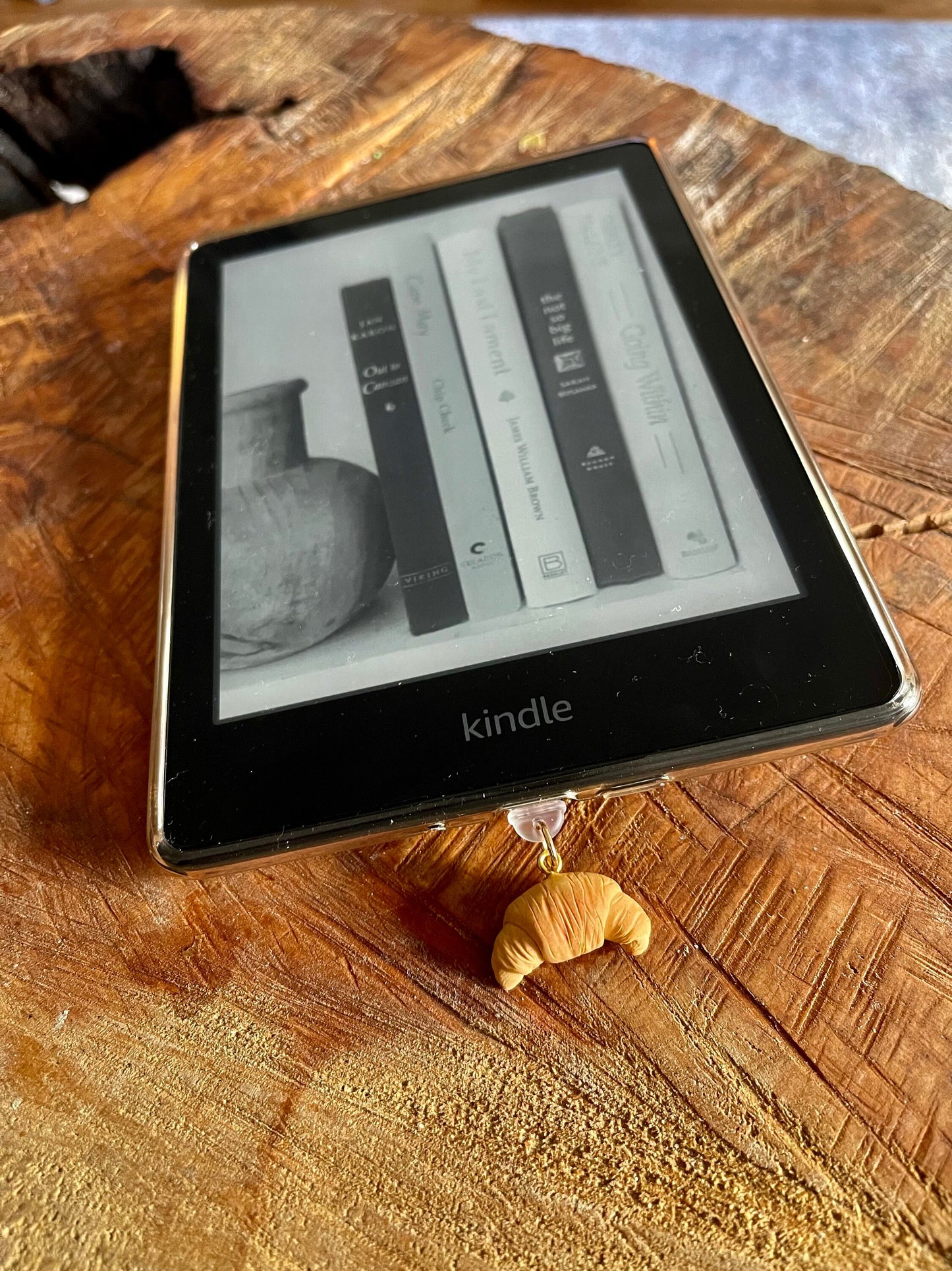Croissant Kindle Charm