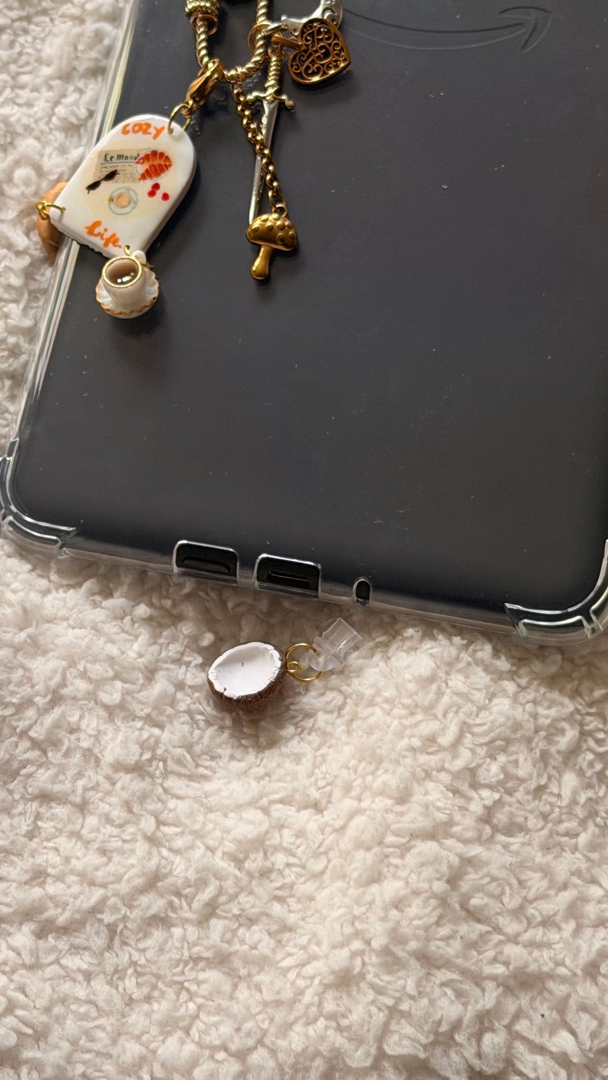 Coconut kindle charm