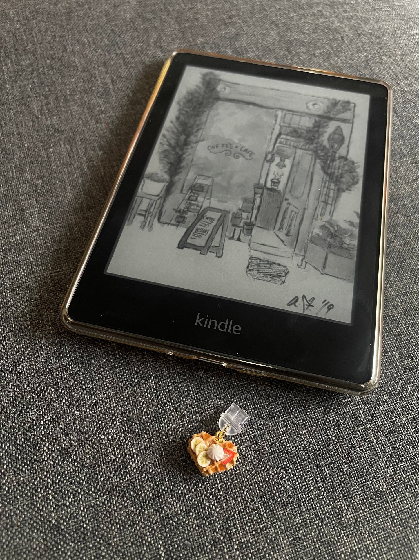 Strawberry & Banana waffle Kindle Charm